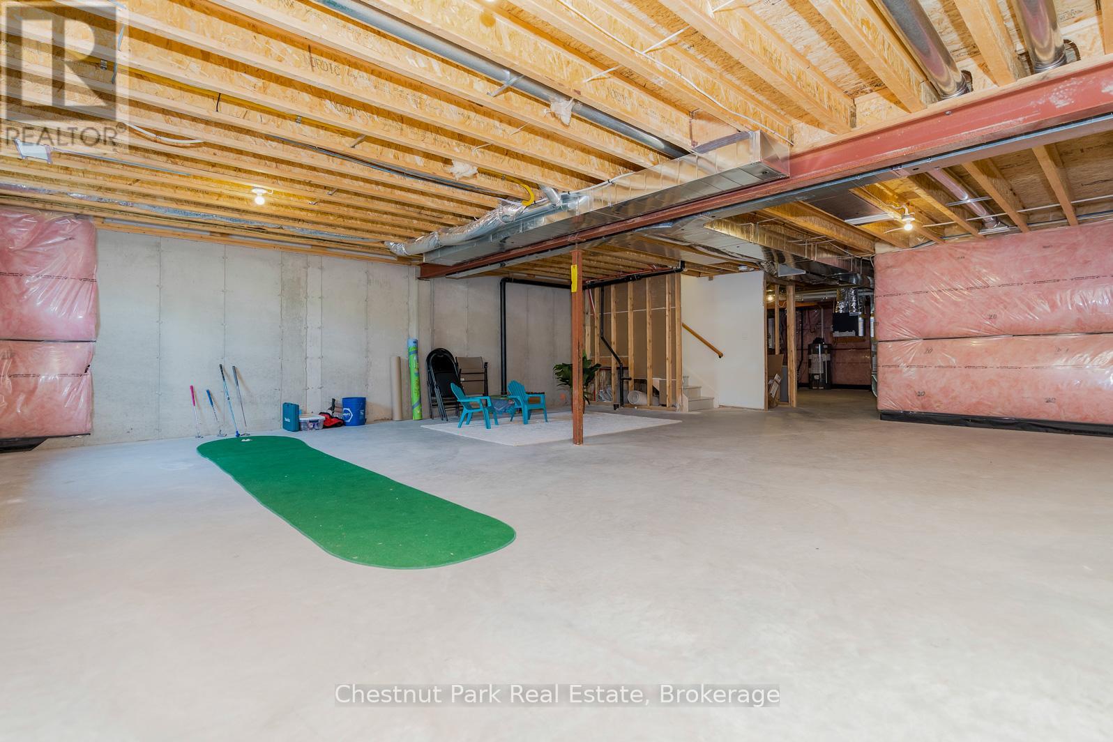161 Hawthorn Crescent, Georgian Bluffs, Ontario  N0H 1S0 - Photo 33 - X12376717