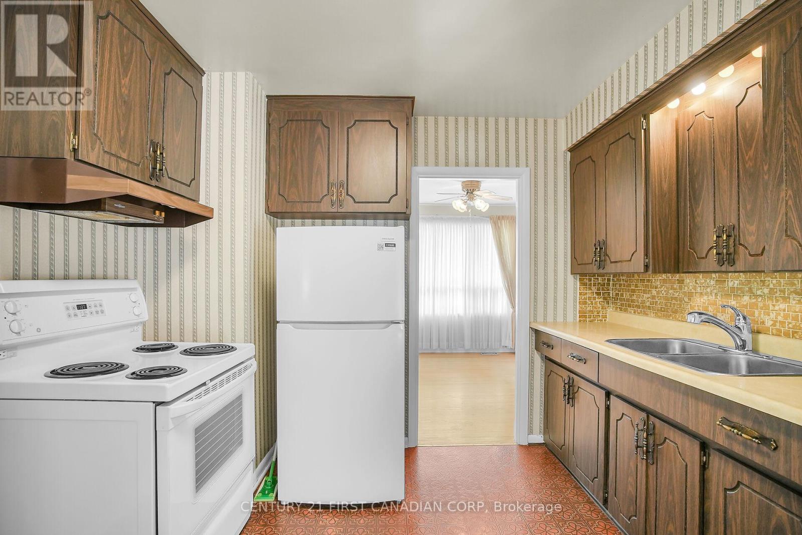 119 Bancroft Road, London East, Ontario  N5V 1C6 - Photo 15 - X12483305