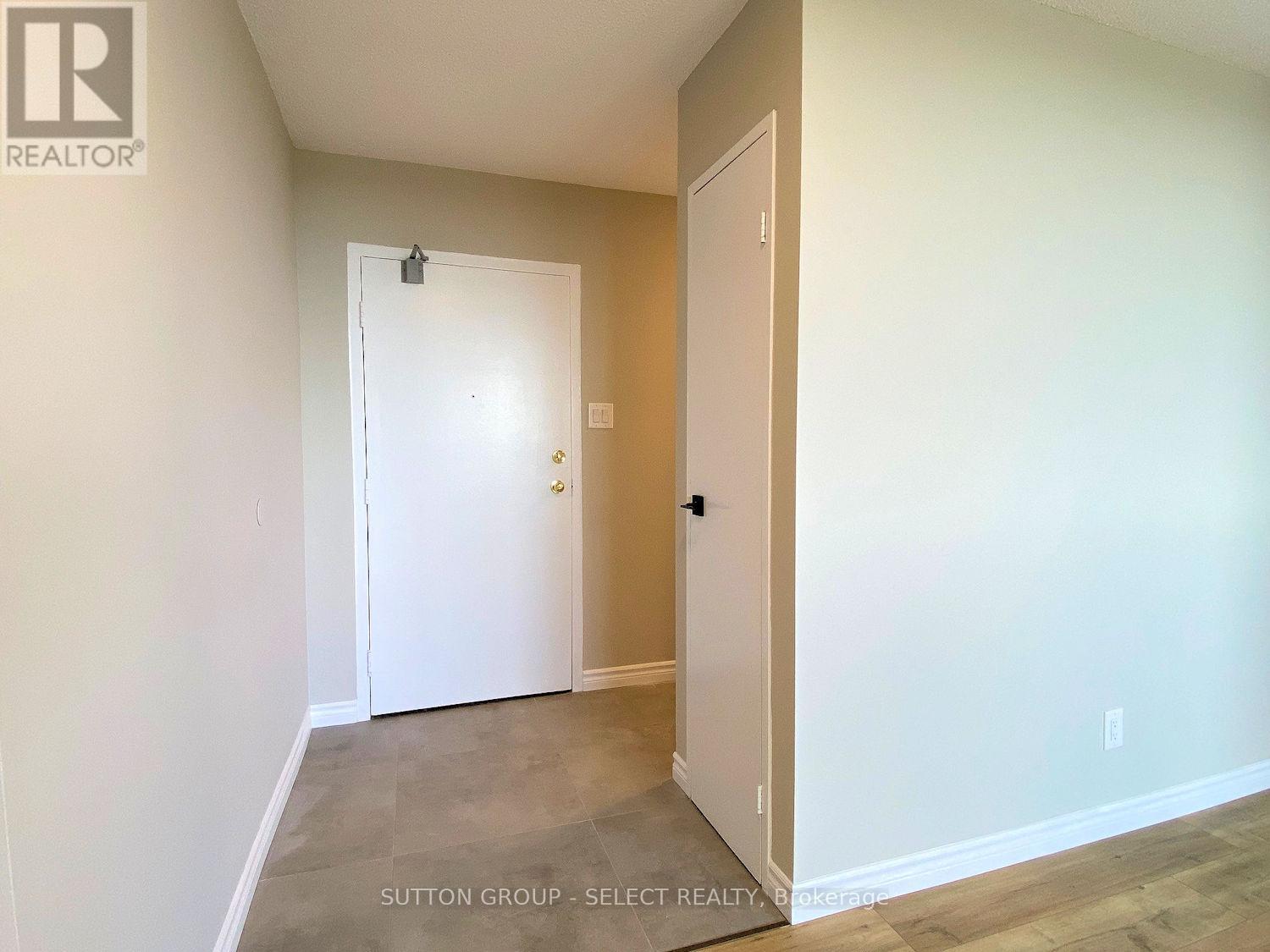 804 - 1105 Jalna Boulevard, London South, Ontario  N6E 2S9 - Photo 8 - X12483361