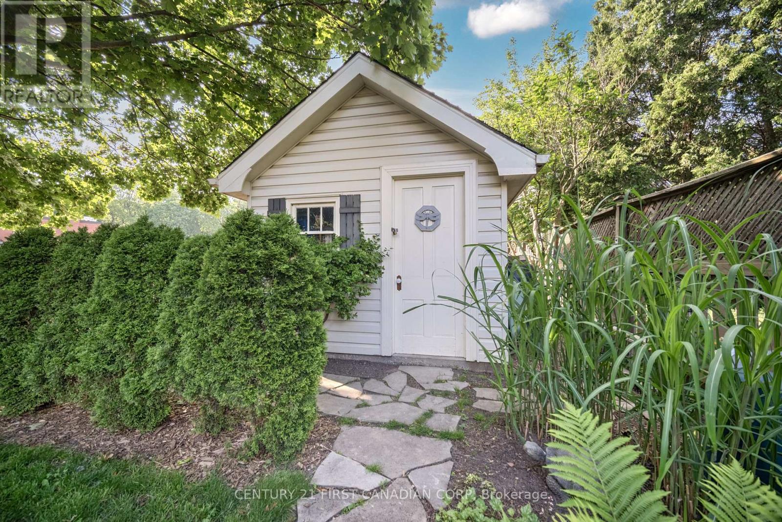 171 Mount Pleasant Avenue, London North, Ontario  N6H 1E3 - Photo 25 - X12483381