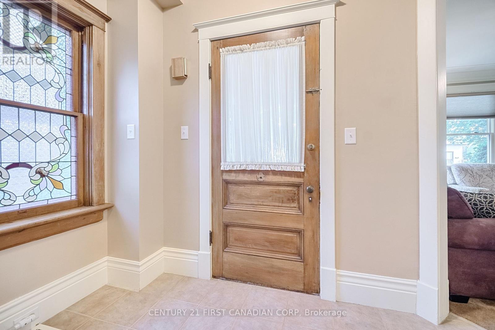 171 Mount Pleasant Avenue, London North, Ontario  N6H 1E3 - Photo 5 - X12483381