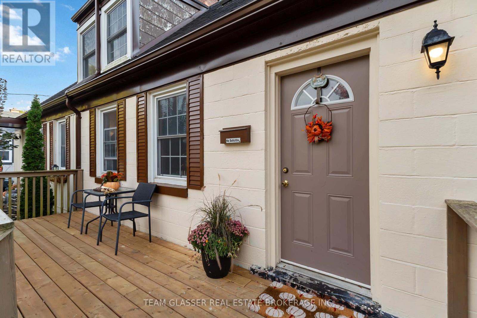 1 Cypress Street, St. Thomas, Ontario  N5R 1N2 - Photo 3 - X12483405