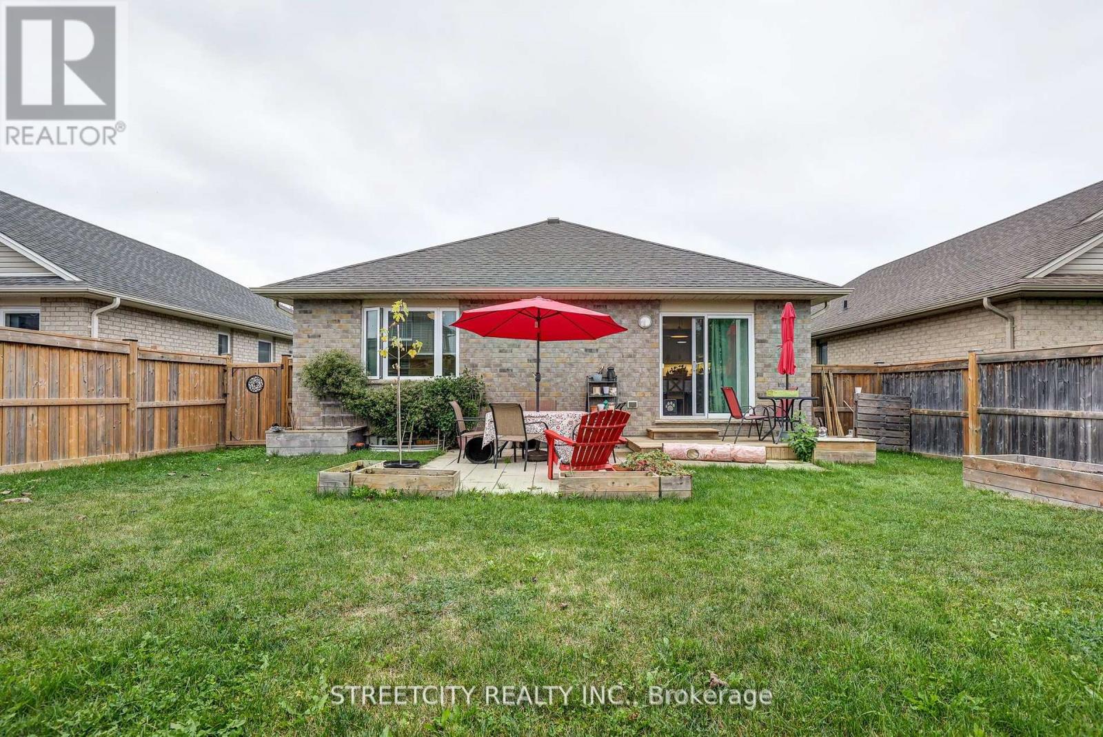 31 Acorn Trail, St. Thomas, Ontario  N5R 0H5 - Photo 33 - X12483430