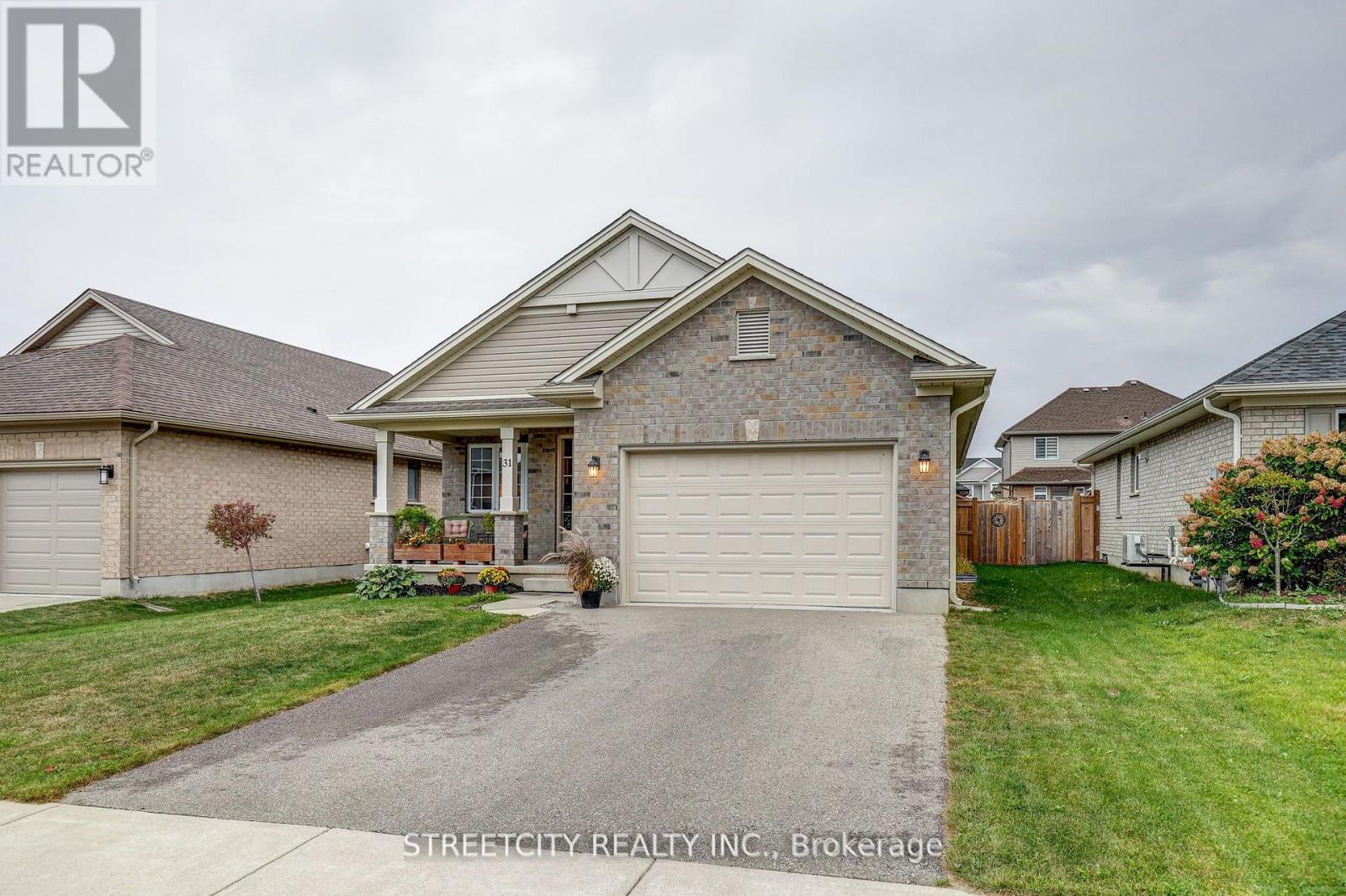 31 Acorn Trail, St. Thomas, Ontario  N5R 0H5 - Photo 35 - X12483430