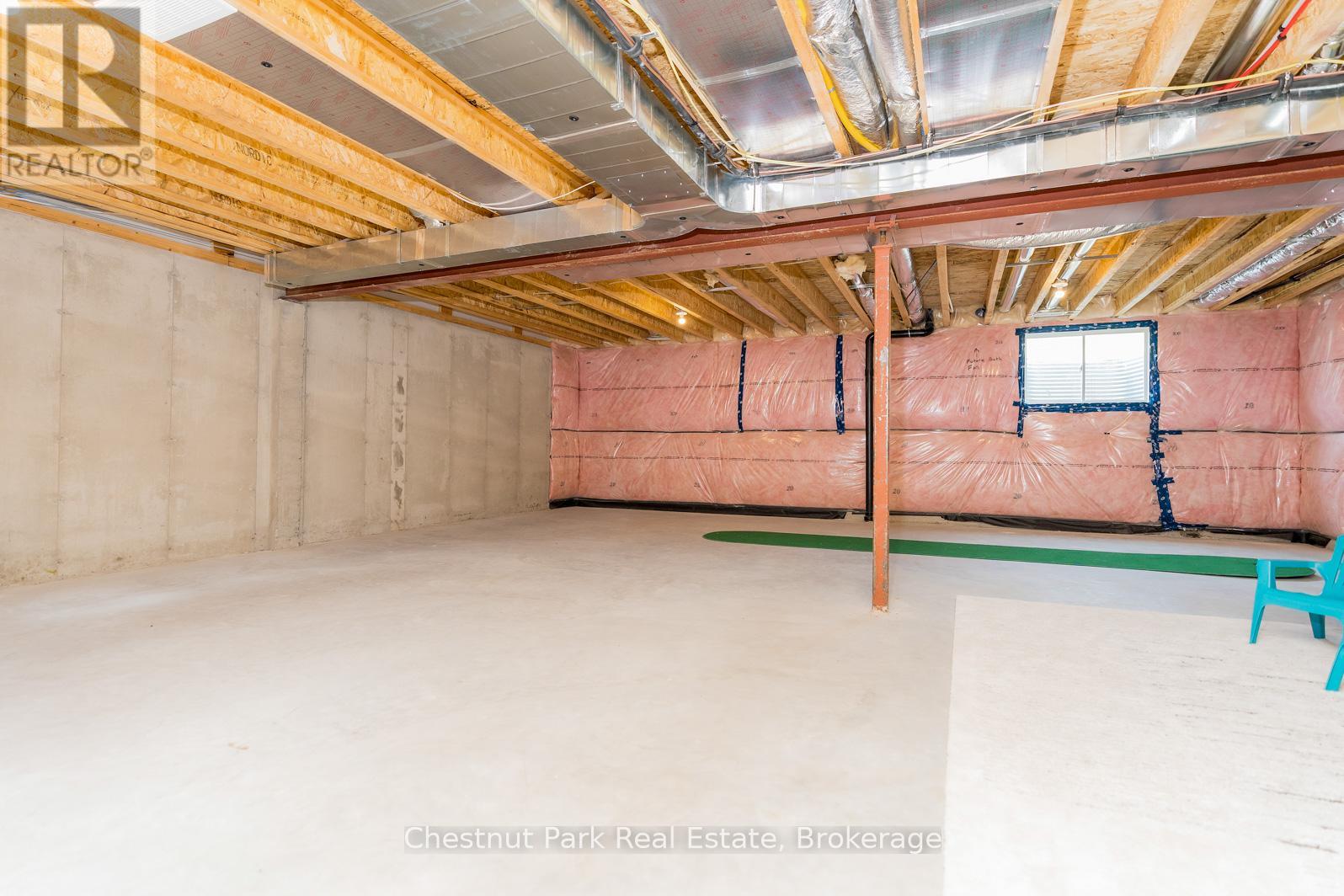 161 Hawthorn Crescent, Georgian Bluffs, Ontario  N0H 1S0 - Photo 32 - X12376717