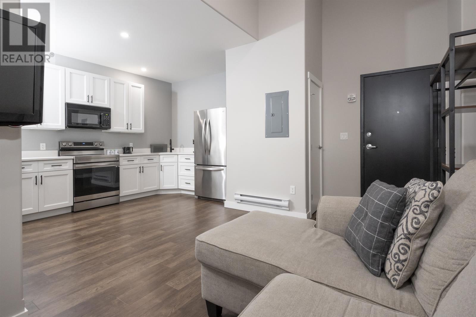 96 High St, Thunder Bay, Ontario  P7A 5R3 - Photo 11 - TB253114