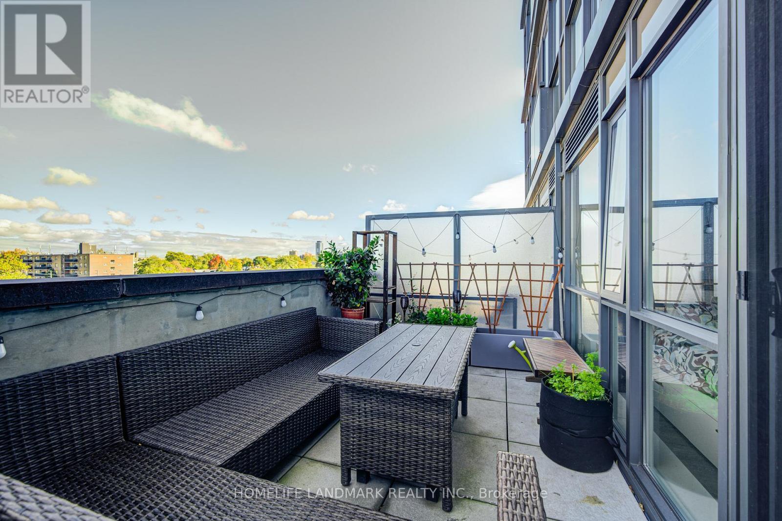 505 - 2055 Danforth Avenue, Toronto, Ontario  M4C 1J8 - Photo 11 - E12483252
