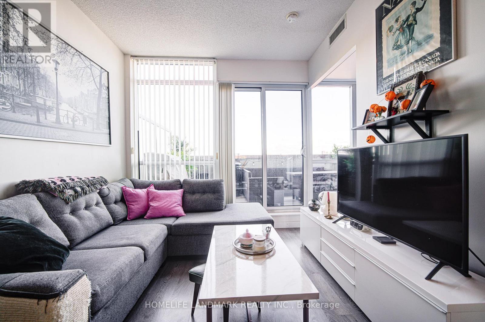 505 - 2055 Danforth Avenue, Toronto, Ontario  M4C 1J8 - Photo 6 - E12483252