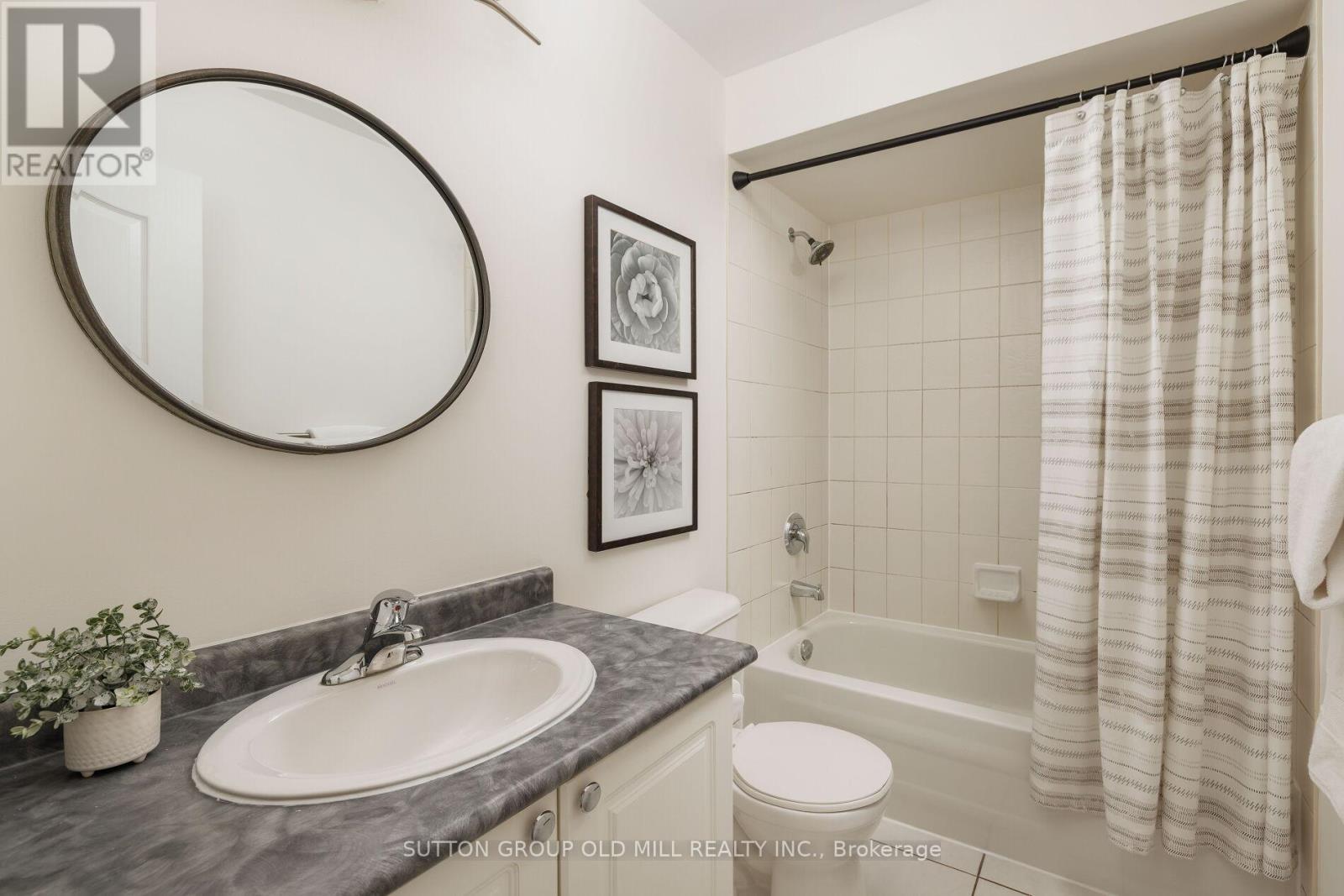 85 Barchester Crescent, Whitby, Ontario  L1M 2L6 - Photo 14 - E12483287