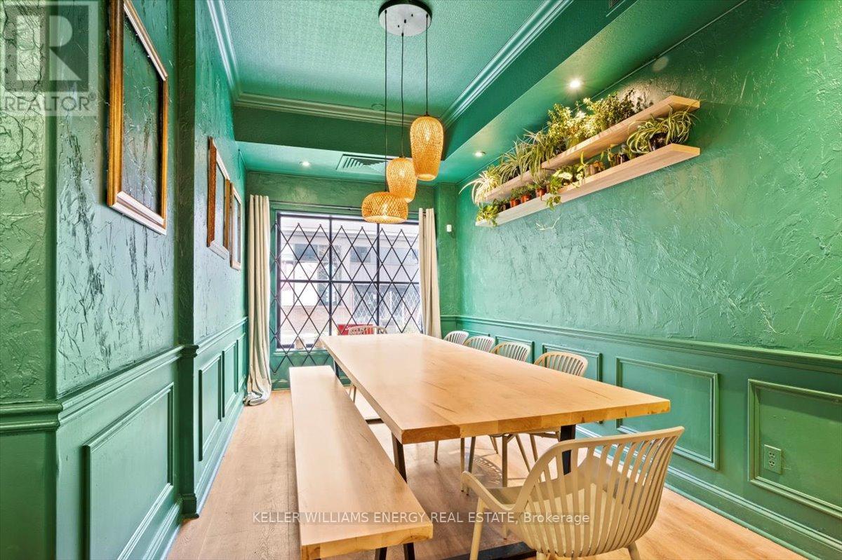 21 Celina Street, Oshawa (Central), Ontario  L1H 4M9 - Photo 5 - E12483326