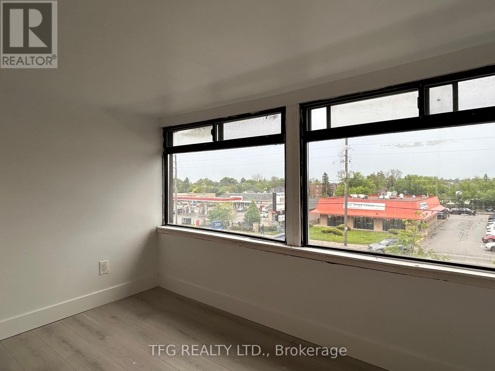 Upper - 306 King Street W, Oshawa (Mclaughlin), Ontario  L1J 2J9 - Photo 21 - E12483341