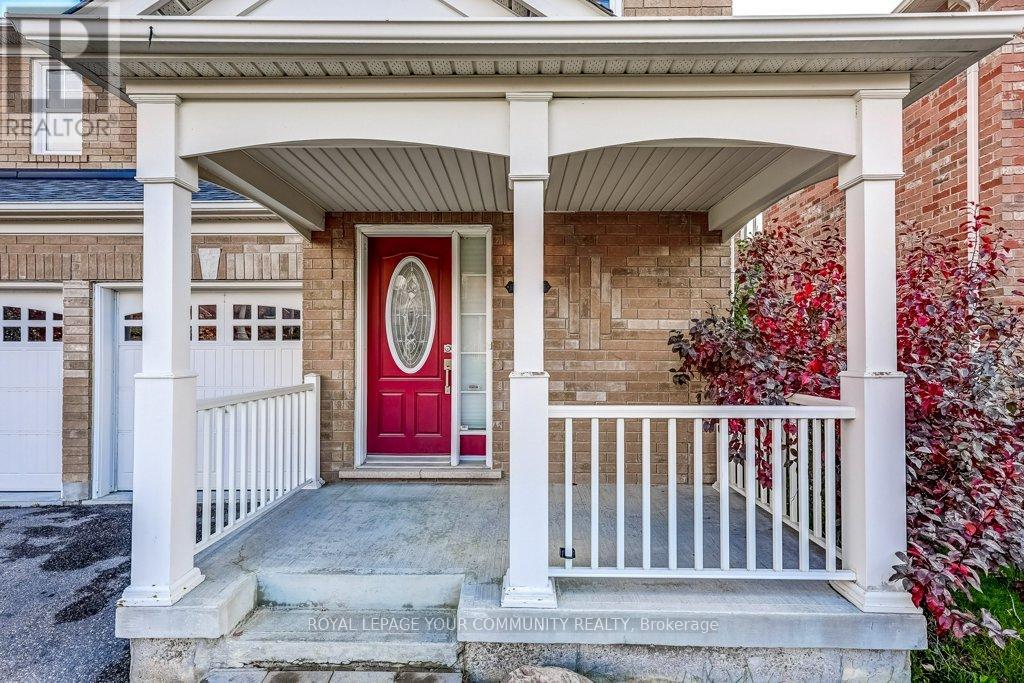 18 Weldon Woods Court, Whitchurch-Stouffville, Ontario  L4A 0J4 - Photo 4 - N12483258