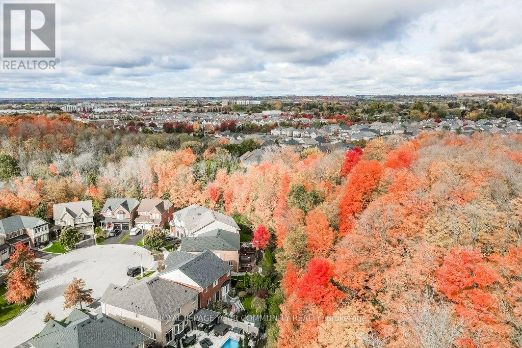 18 Weldon Woods Court, Whitchurch-Stouffville, Ontario  L4A 0J4 - Photo 40 - N12483258