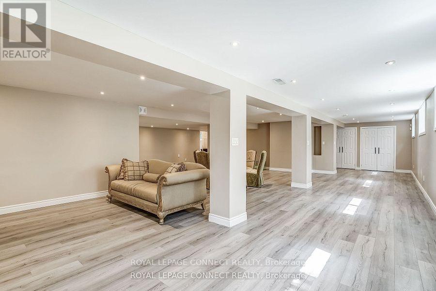 46 Alexander Boulevard, Georgina, Ontario  L0E 1L0 - Photo 5 - N12483259