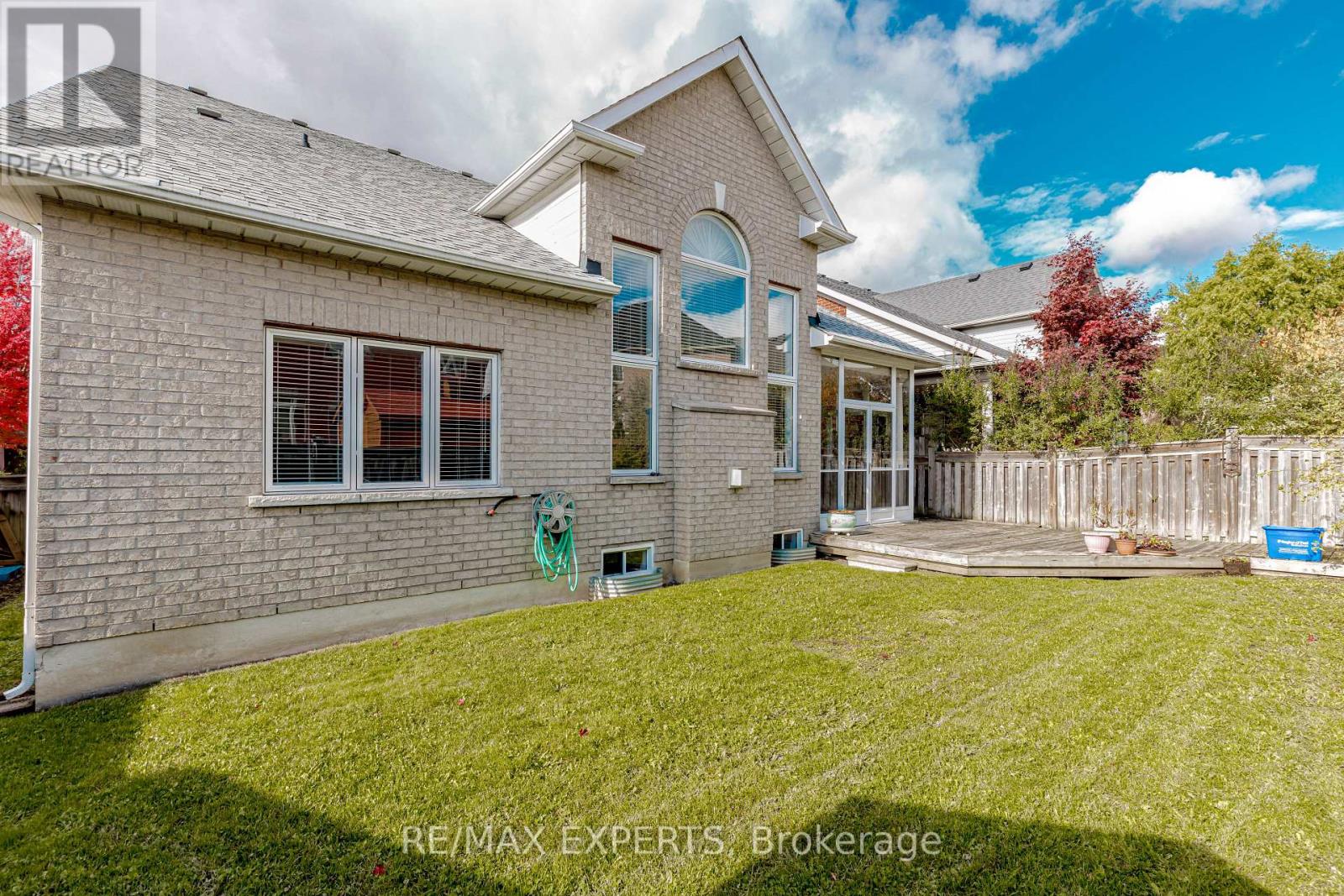 150 Saint Nicholas Crescent, Vaughan, Ontario  L4H 3E6 - Photo 40 - N12483285