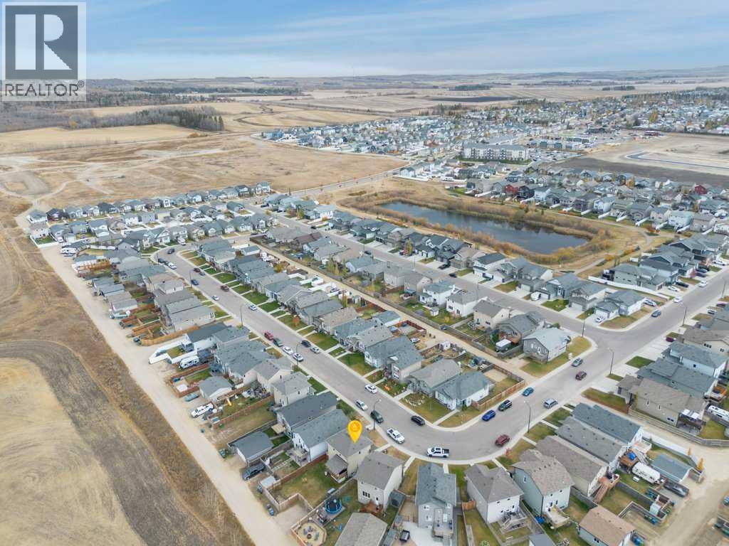 126 Truant Crescent, Red Deer, Alberta  T4P 0S8 - Photo 4 - A2266994