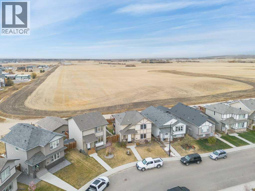 126 Truant Crescent, Red Deer, Alberta  T4P 0S8 - Photo 3 - A2266994