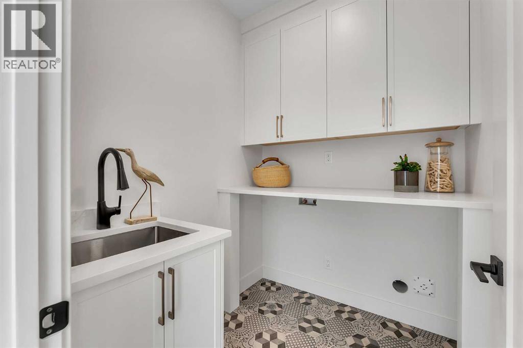 433 26 Avenue Nw, Calgary, Alberta  T2M 2E3 - Photo 32 - A2264569