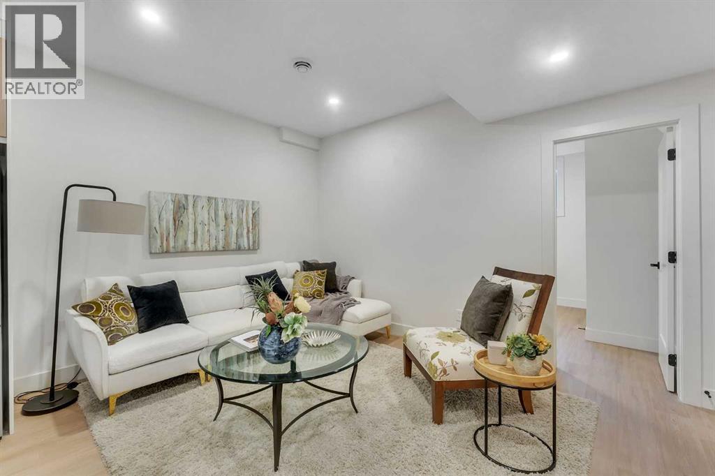 433 26 Avenue Nw, Calgary, Alberta  T2M 2E3 - Photo 34 - A2264569