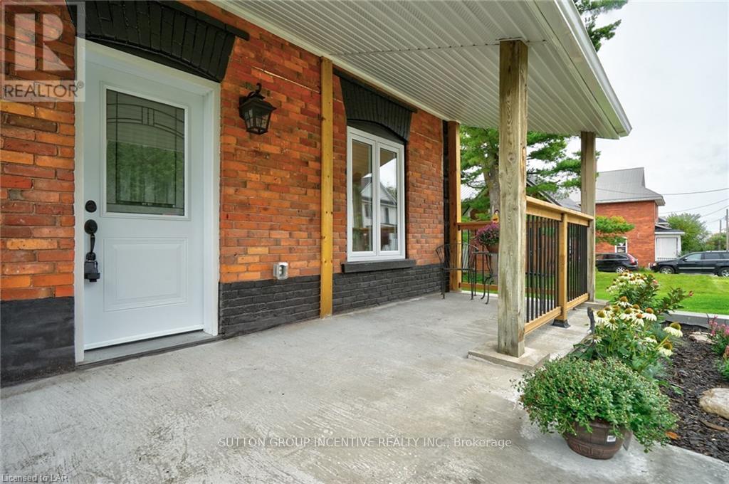 1 - 234 Laclie Street, Orillia, Ontario  L3V 4N6 - Photo 2 - S12483278