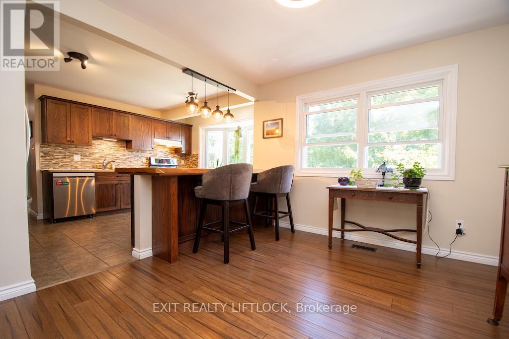 1456 Firwood Crescent, Peterborough, Ontario K9K 1J1 - Photo 14 - X12483376