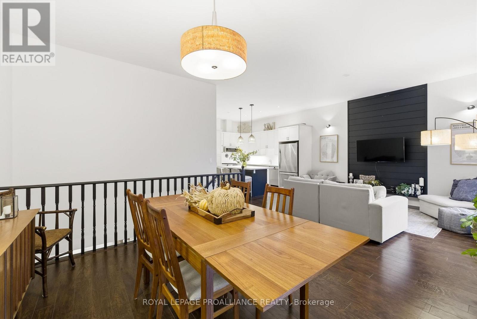 804 Lees Avenue, Cobourg, Ontario K9A 4J7 - Photo 11 - X12483436