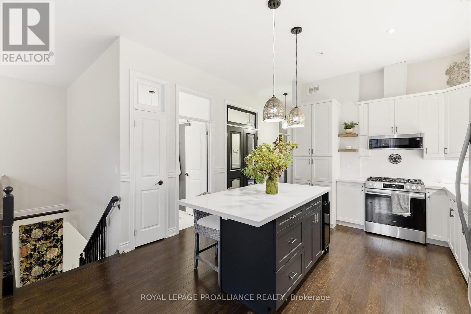 804 Lees Avenue, Cobourg, Ontario K9A 4J7 - Photo 16 - X12483436