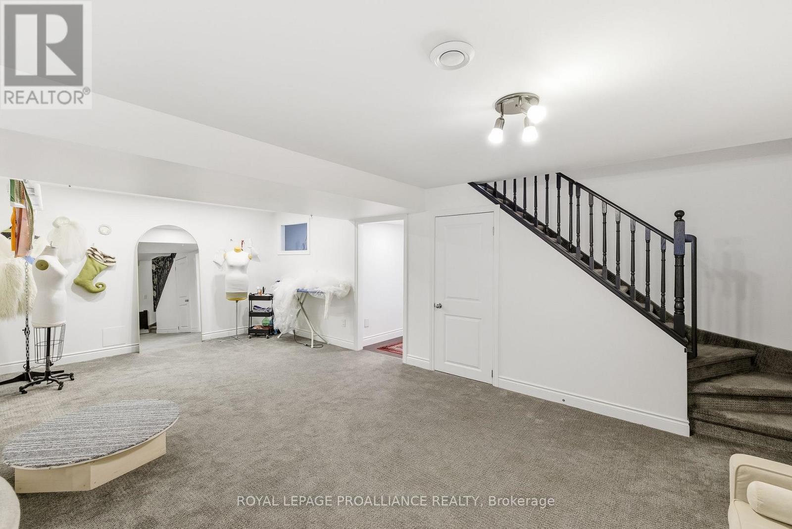 804 Lees Avenue, Cobourg, Ontario K9A 4J7 - Photo 30 - X12483436