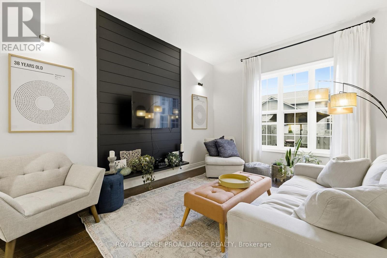 804 Lees Avenue, Cobourg, Ontario K9A 4J7 - Photo 6 - X12483436