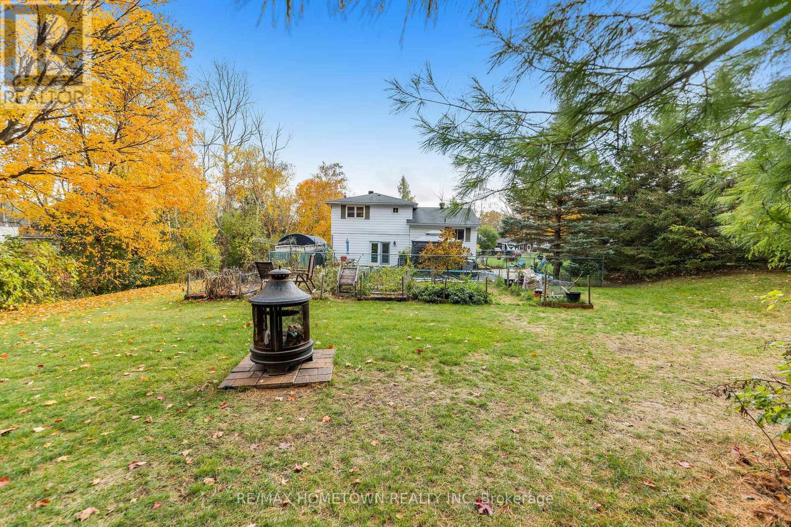 4 Meikle Drive, Augusta, Ontario  K0E 1P0 - Photo 40 - X12483309