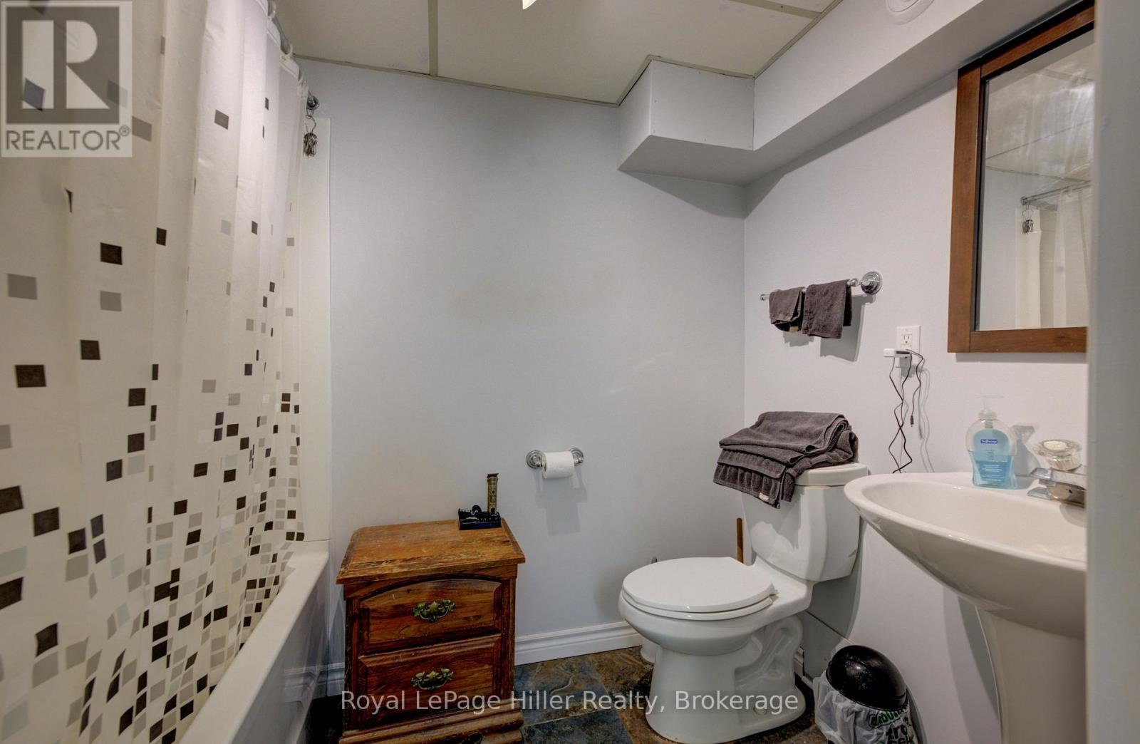 50 Wyatt Street, Stratford, Ontario  N5A 7C8 - Photo 23 - X12483315