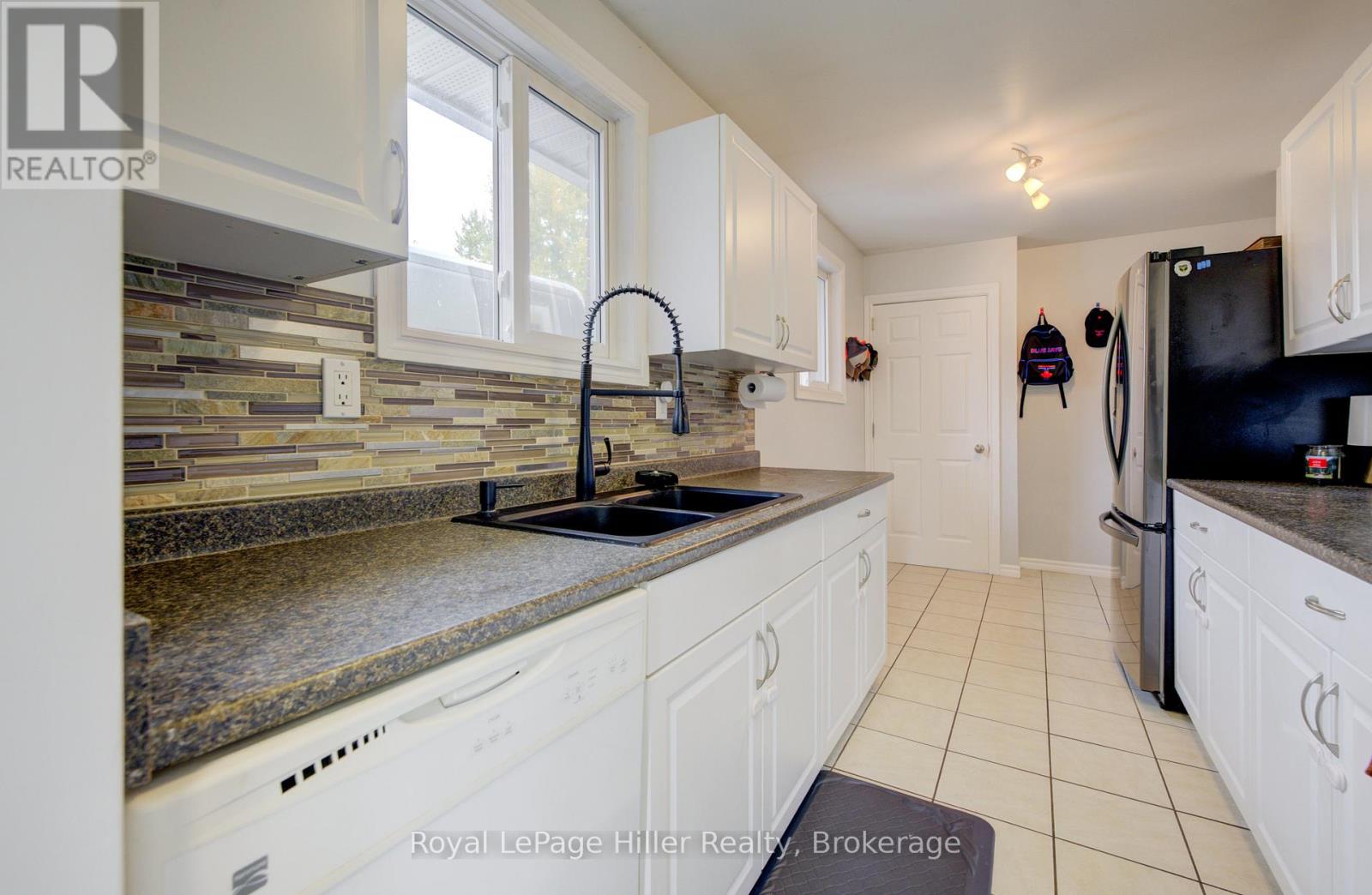 50 Wyatt Street, Stratford, Ontario  N5A 7C8 - Photo 7 - X12483315
