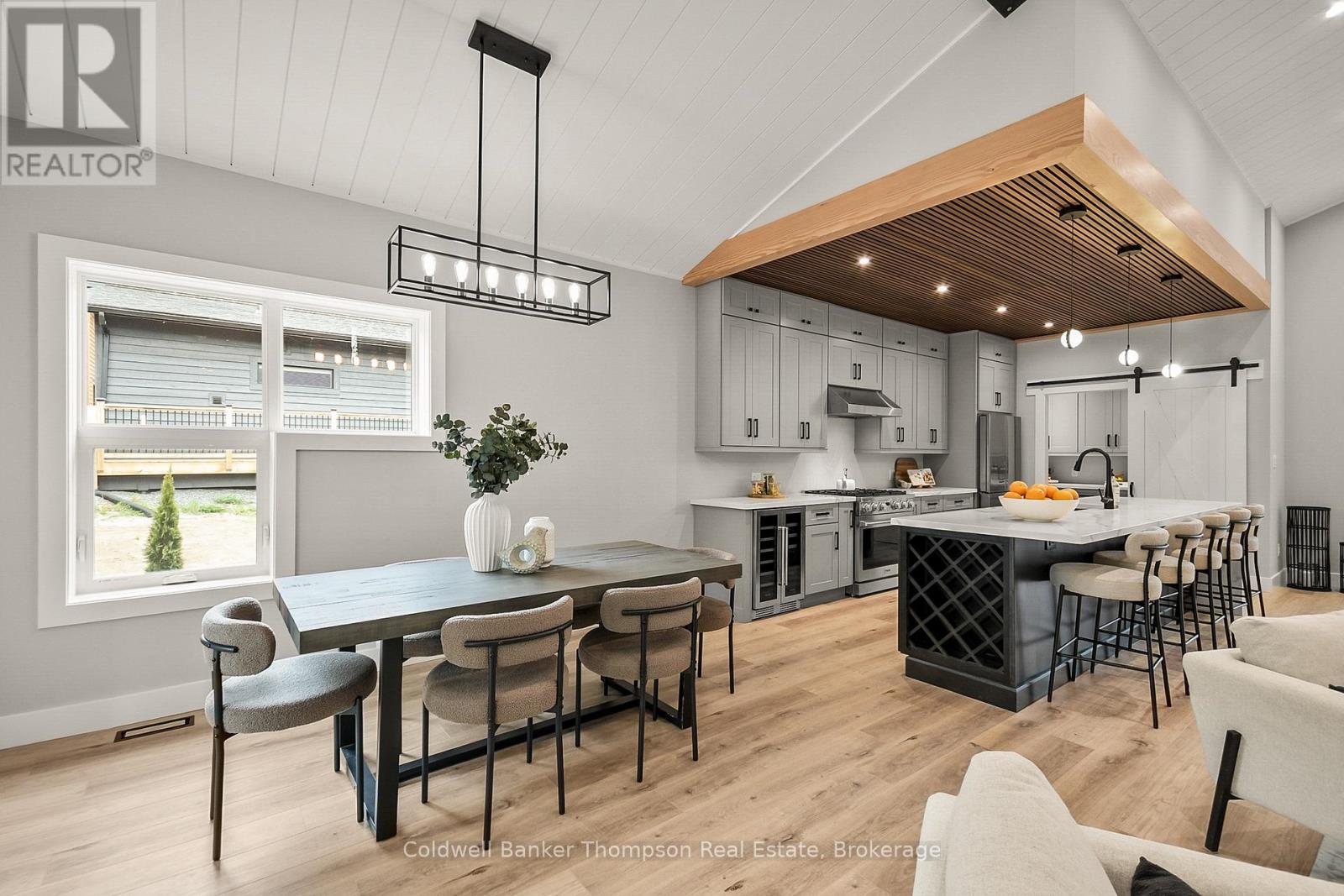 120 Vernon Shores Avenue, Huntsville, Ontario  P1H 2J2 - Photo 10 - X12483359