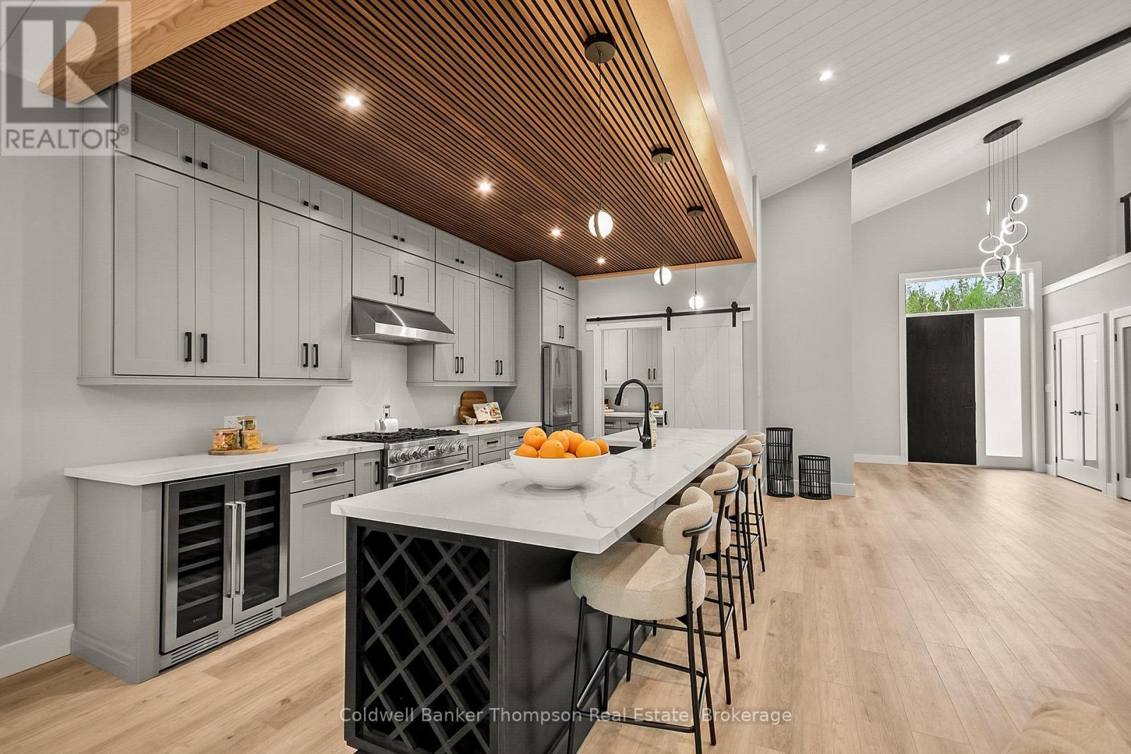 120 Vernon Shores Avenue, Huntsville, Ontario  P1H 2J2 - Photo 11 - X12483359