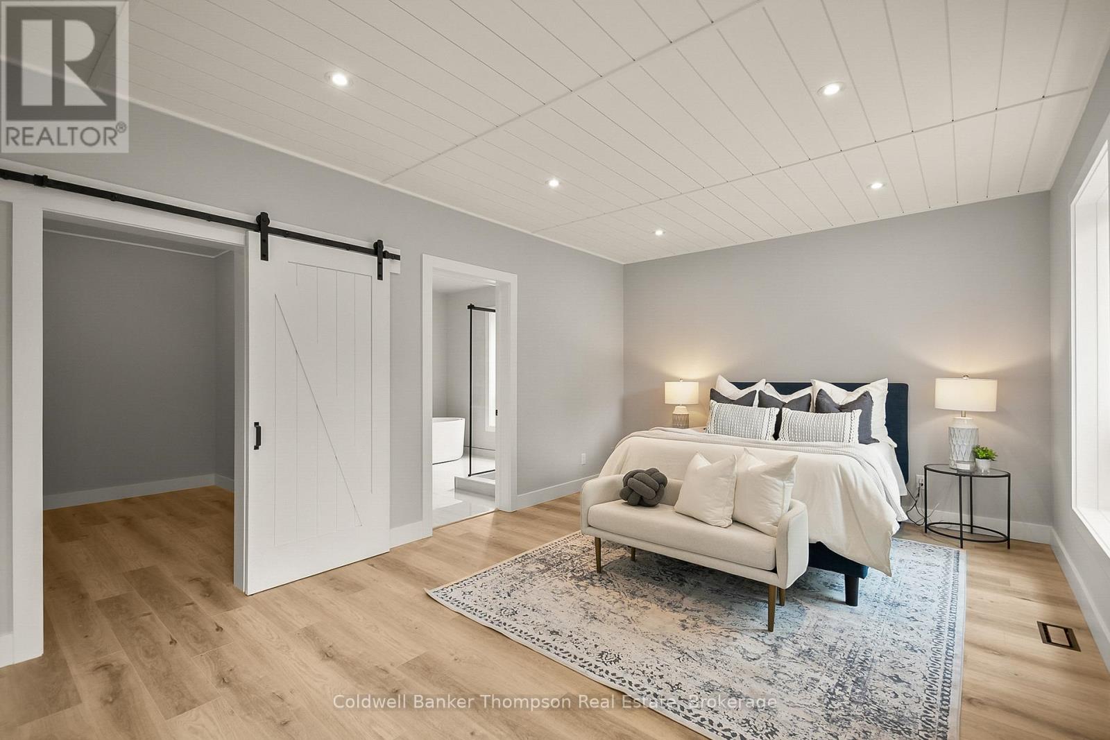 120 Vernon Shores Avenue, Huntsville, Ontario  P1H 2J2 - Photo 17 - X12483359