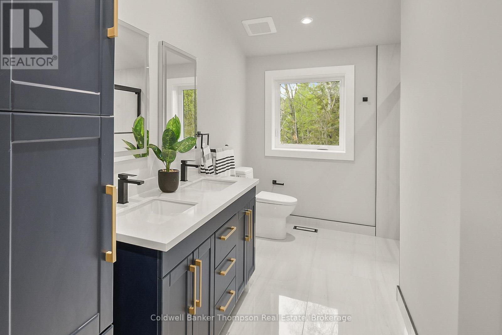 120 Vernon Shores Avenue, Huntsville, Ontario  P1H 2J2 - Photo 34 - X12483359