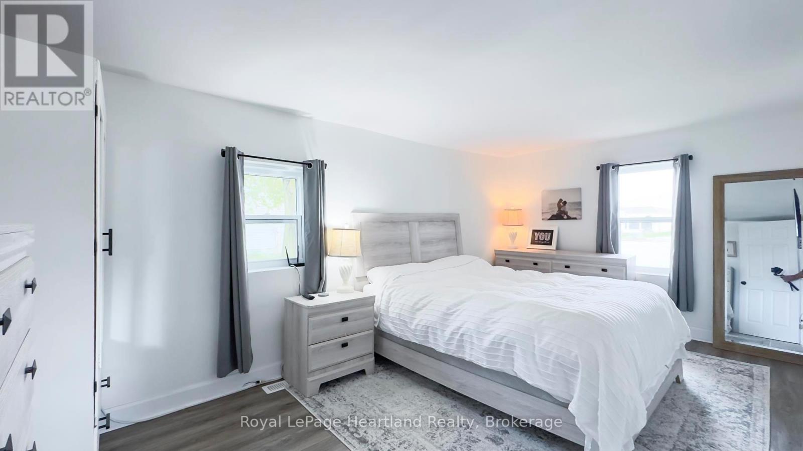 252 Huron Road, Goderich, Ontario  N7A 2Z9 - Photo 18 - X12483434