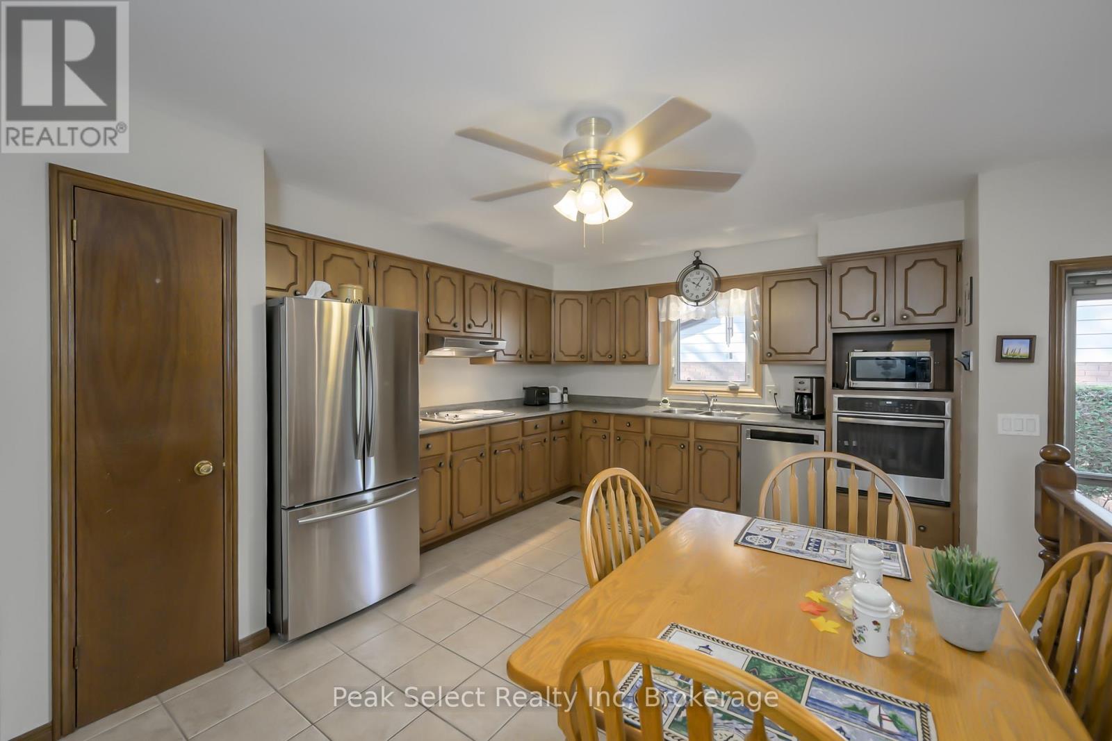 220 Regal Drive, London East, Ontario  N5Y 4Z8 - Photo 16 - X12483446