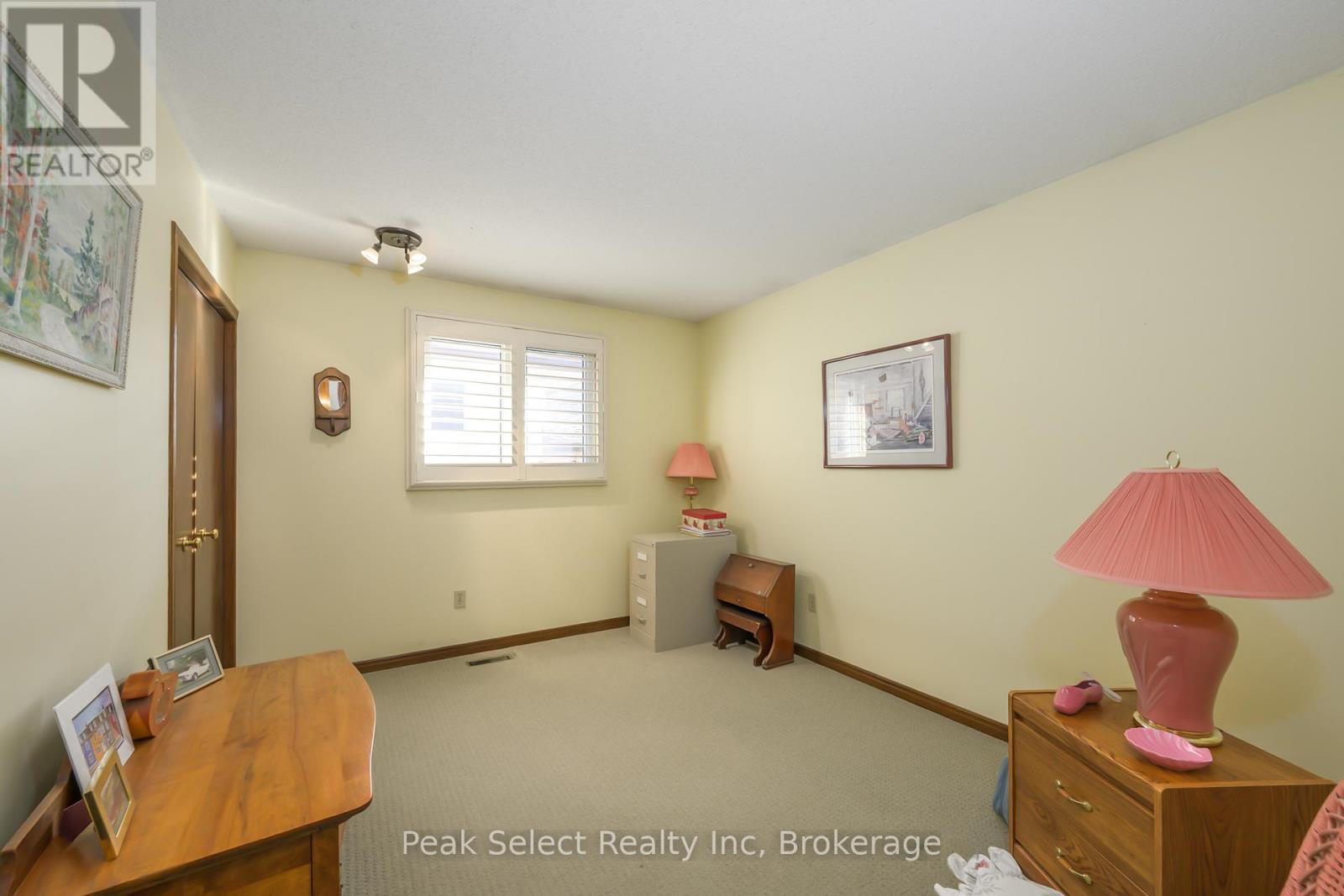 220 Regal Drive, London East, Ontario  N5Y 4Z8 - Photo 20 - X12483446