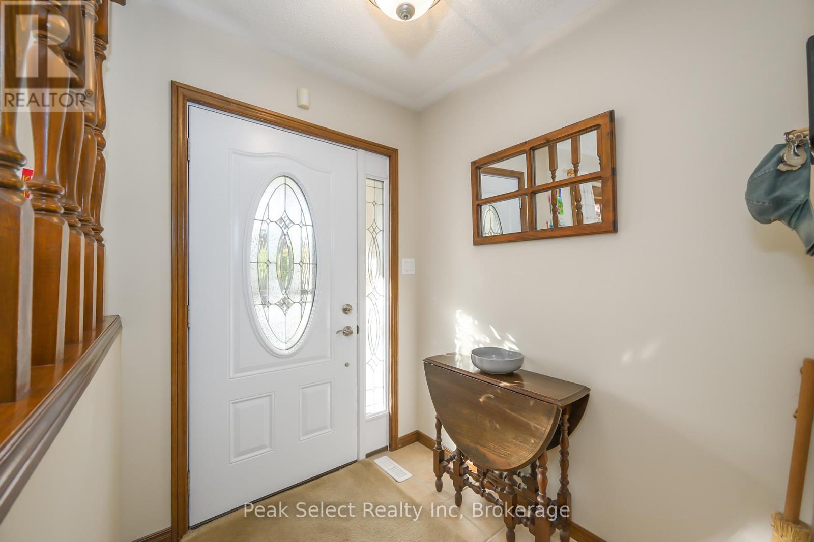 220 Regal Drive, London East, Ontario  N5Y 4Z8 - Photo 9 - X12483446