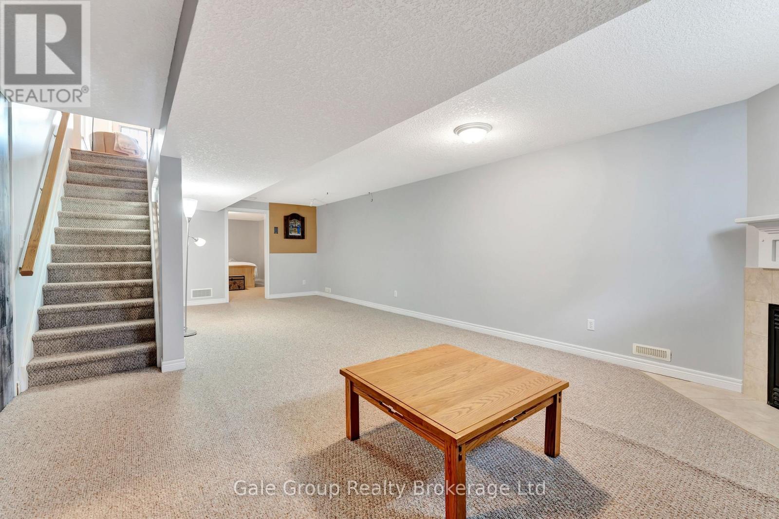 693 Southwood Way, Woodstock, Ontario  N4V 1H5 - Photo 18 - X12483477