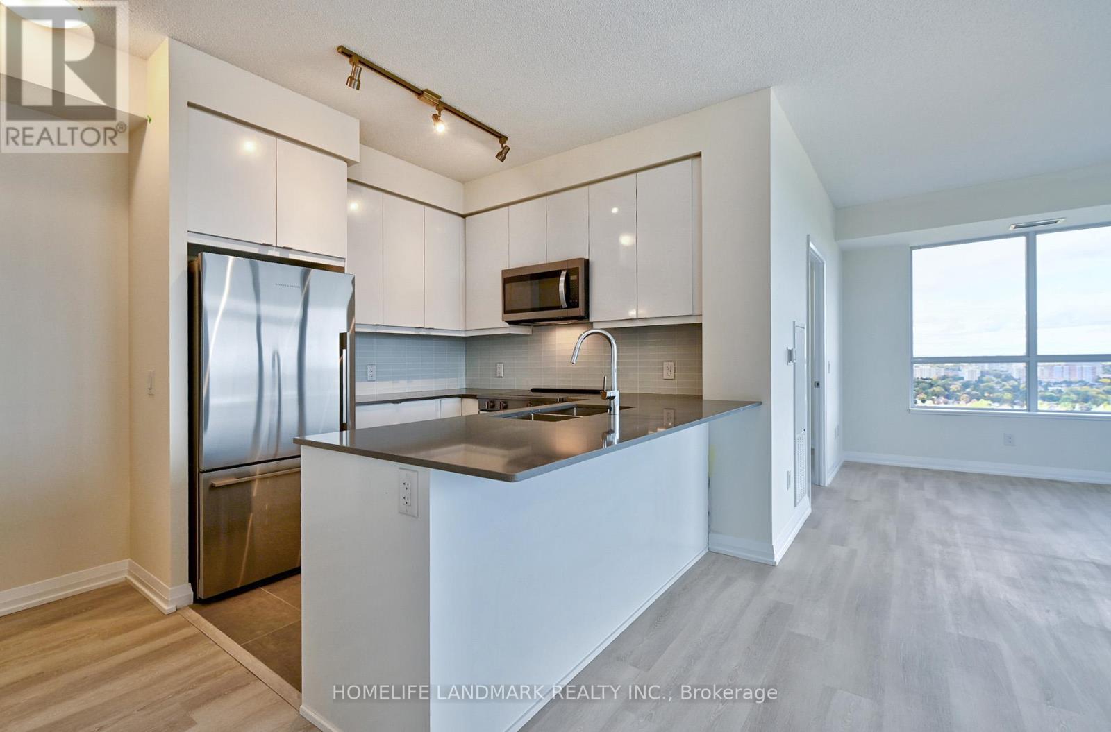 2329 - 3270 Sheppard Avenue E, Toronto, Ontario  M1T 3K3 - Photo 4 - E12481714