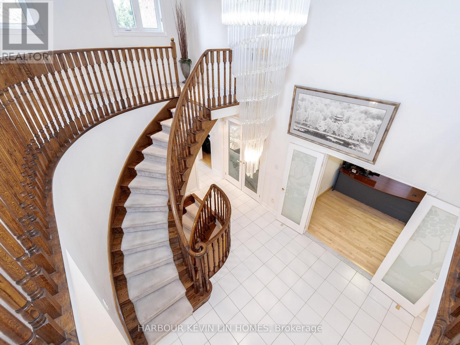 41 Montclair Road, Richmond Hill (Bayview Hill), Ontario  L4B 2S6 - Photo 21 - N12478601