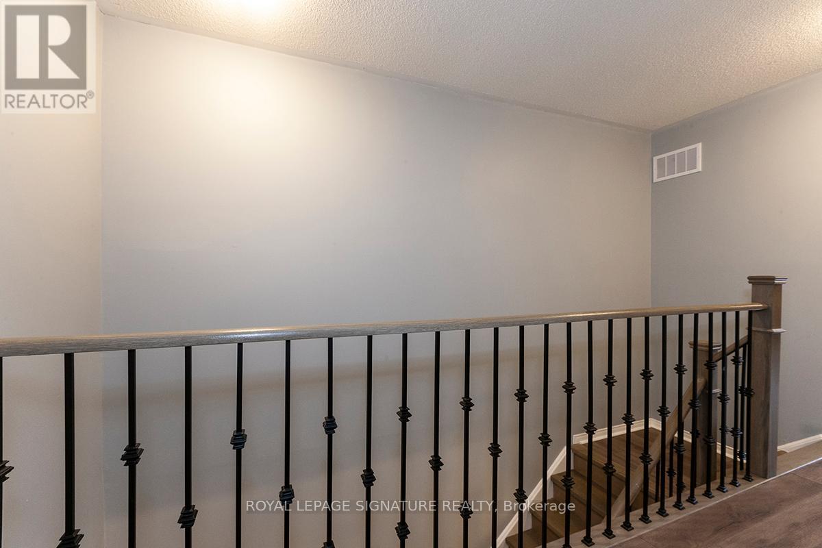 5528 Antrex Crescent, Mississauga, Ontario  L4Z 3T6 - Photo 21 - W12483294