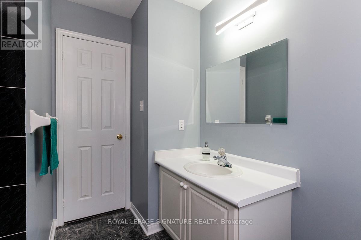 5528 Antrex Crescent, Mississauga, Ontario  L4Z 3T6 - Photo 36 - W12483294
