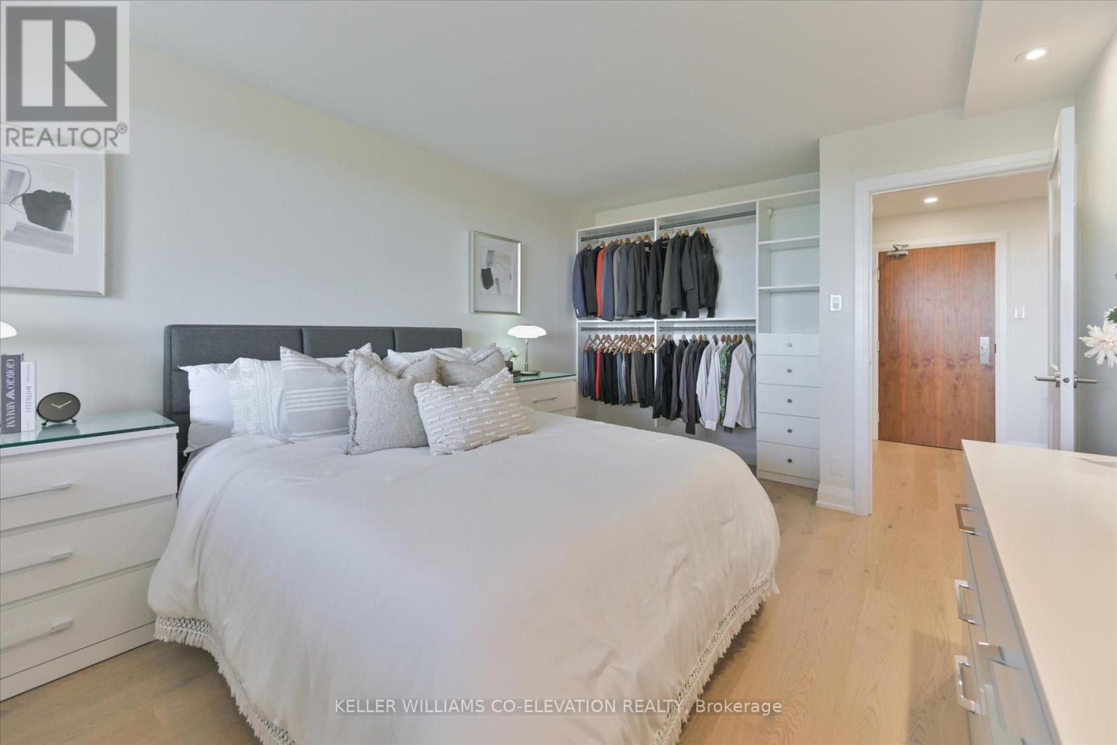 1612 - 914 Yonge Street, Toronto, Ontario  M4W 3C8 - Photo 15 - C12483121