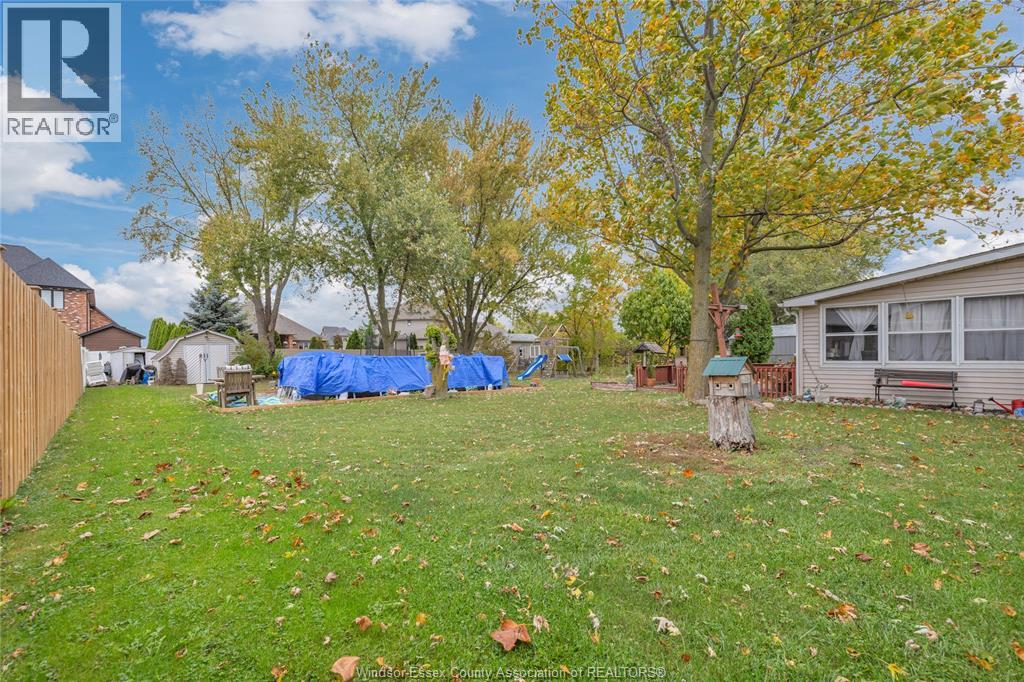 9484 Walker, Mcgregor, Ontario  N0R 1J0 - Photo 37 - 25027225