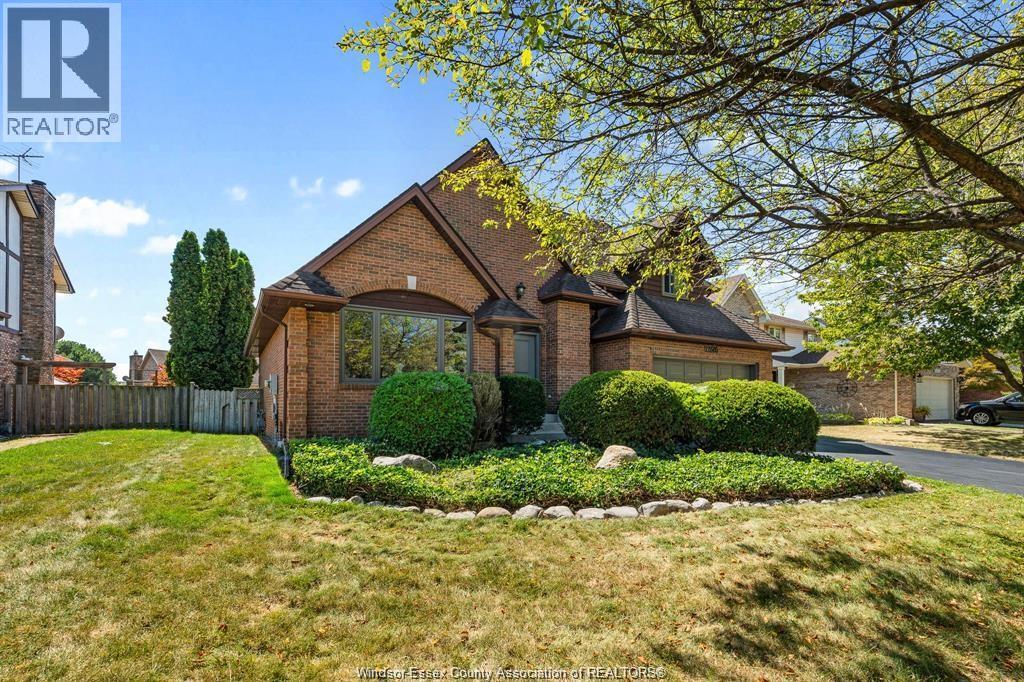 12605 LITTLE RIVER BOULEVARD, Tecumseh, Ontario