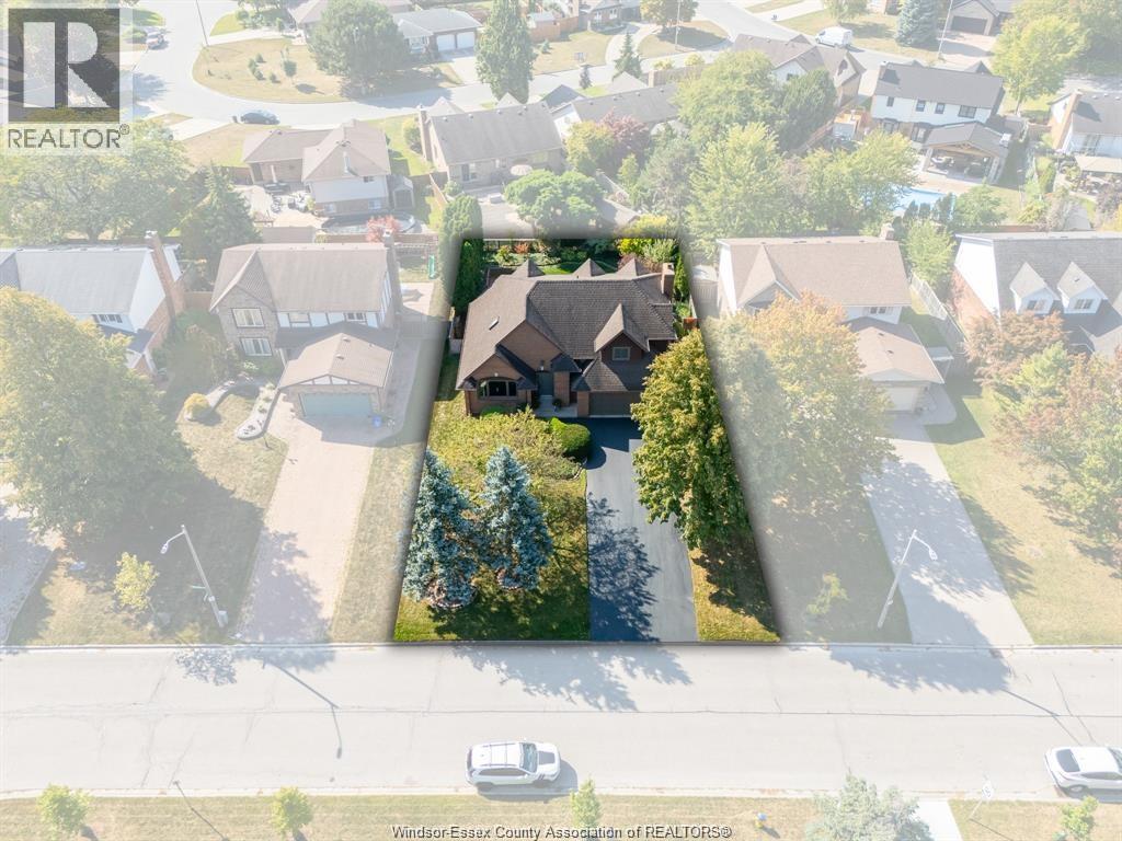 12605 Little River Boulevard, Tecumseh, Ontario  N8N 4B9 - Photo 40 - 25027224