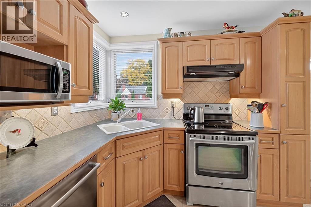 875 Garth Street, Hamilton, Ontario  L9C 4L1 - Photo 14 - 40782370